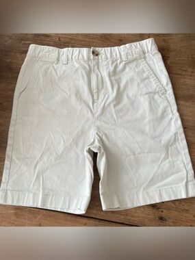 Vineyard Vines Boy's Performance Khaki Shorts Sz Med